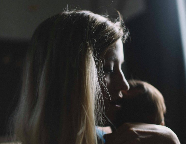 Postpartum Anxiety & OCD – What are intrusive thoughts?
